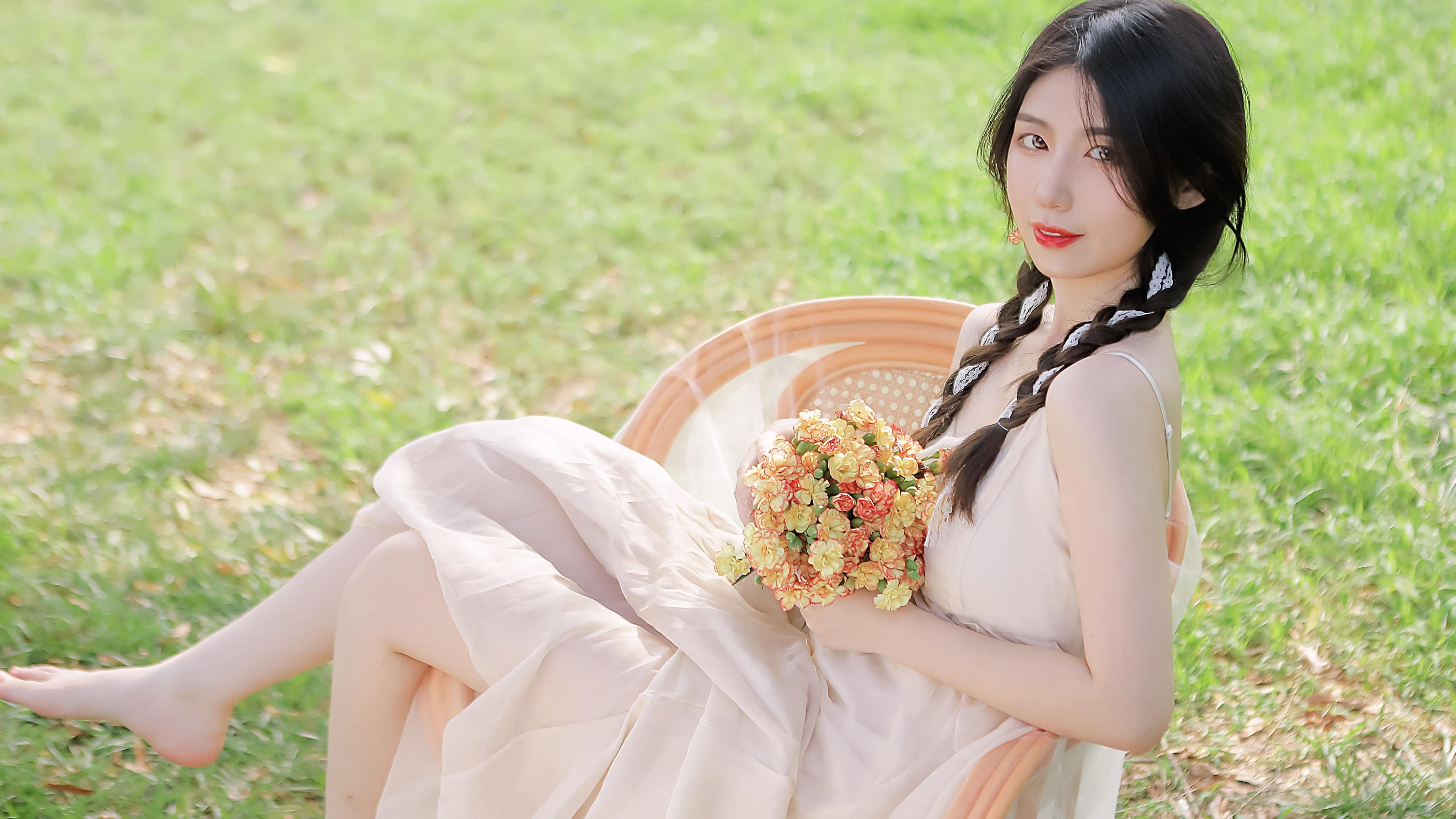 黄仁勋回应与雷军见面聊了啥